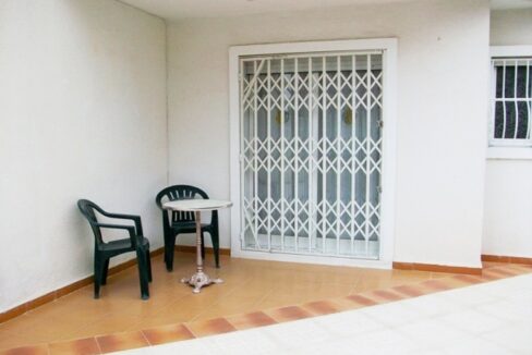 JARDÍN- SALIDA SALÓN