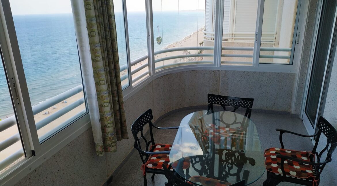 ded9da7b-c456-4794-af03-fb9ec1569af8