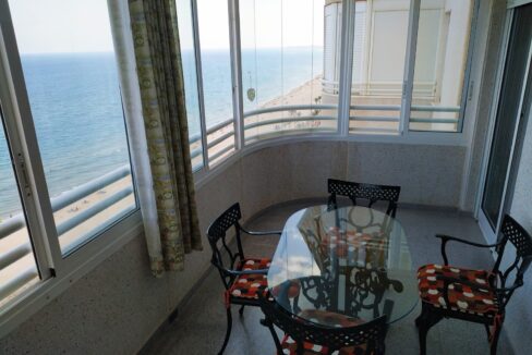 ded9da7b-c456-4794-af03-fb9ec1569af8