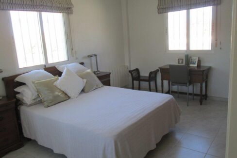 No. 12 - Ground floor bedroom 1 suite 1