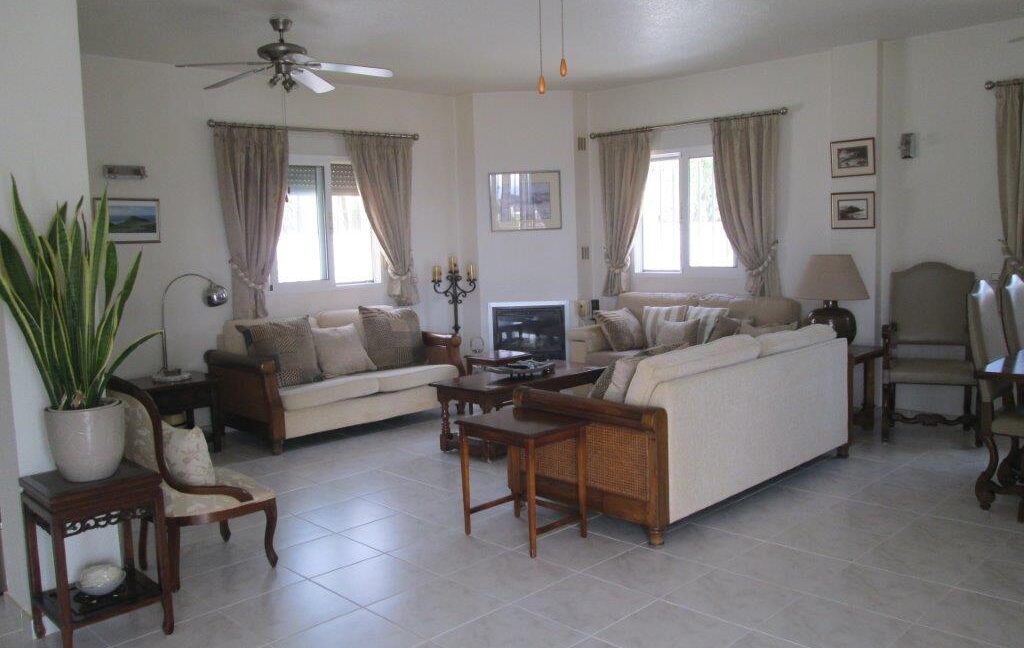 No. 8 - Ground Floor Living & Dining Room - 1