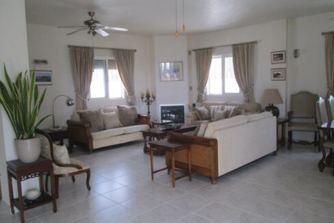 No. 8 - Ground Floor Living & Dining Room - 1