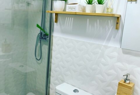 C97E575E-3489-49C2-A944-3E50C2C77236 3