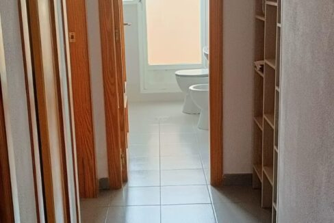 Pasillo Baños (2)