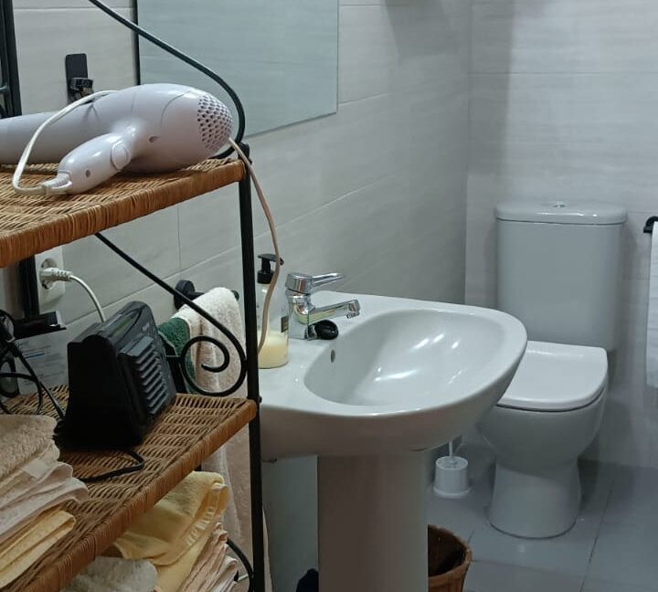baño con bañera (2)