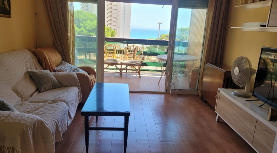 0276f5af-6490-4aaf-8eef-8167d3e2e405