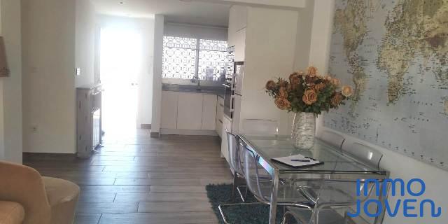 028a4343-f5f2-4af6-890c-0b652f8a39bf