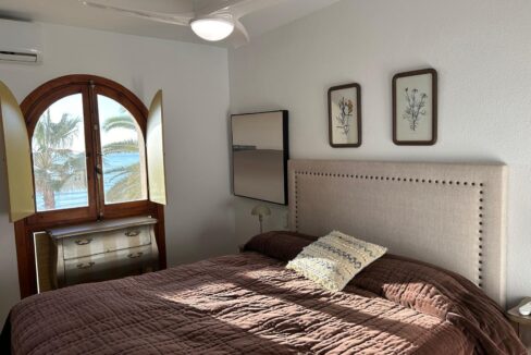 949171b9-8506-49d3-8093-2073cc18ea1e