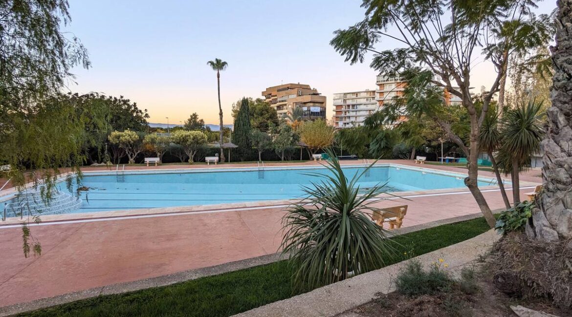 0e797a96-4f18-4541-b835-81aba1fbdd95