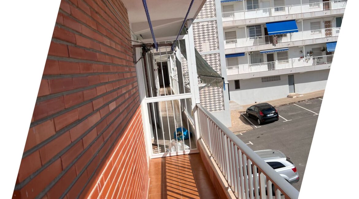 1dbb79a4-0b1b-448c-8005-23349adcd3ae