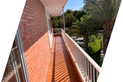 97e6b63f-8ab5-487c-ae7b-1fc1aa800eb0