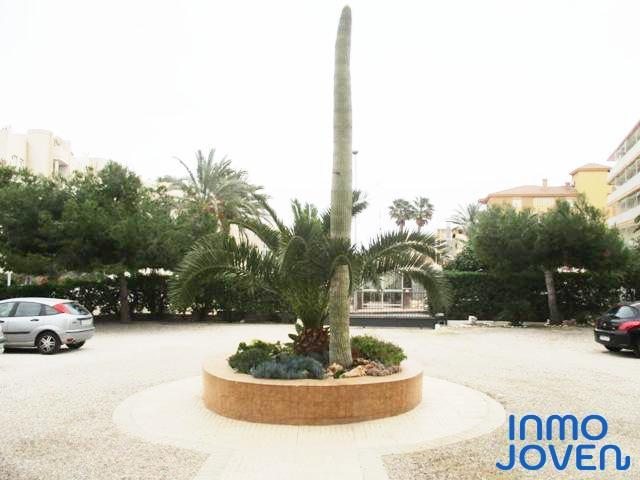 CREATOR: gd-jpeg v1.0 (using IJG JPEG v62), default quality