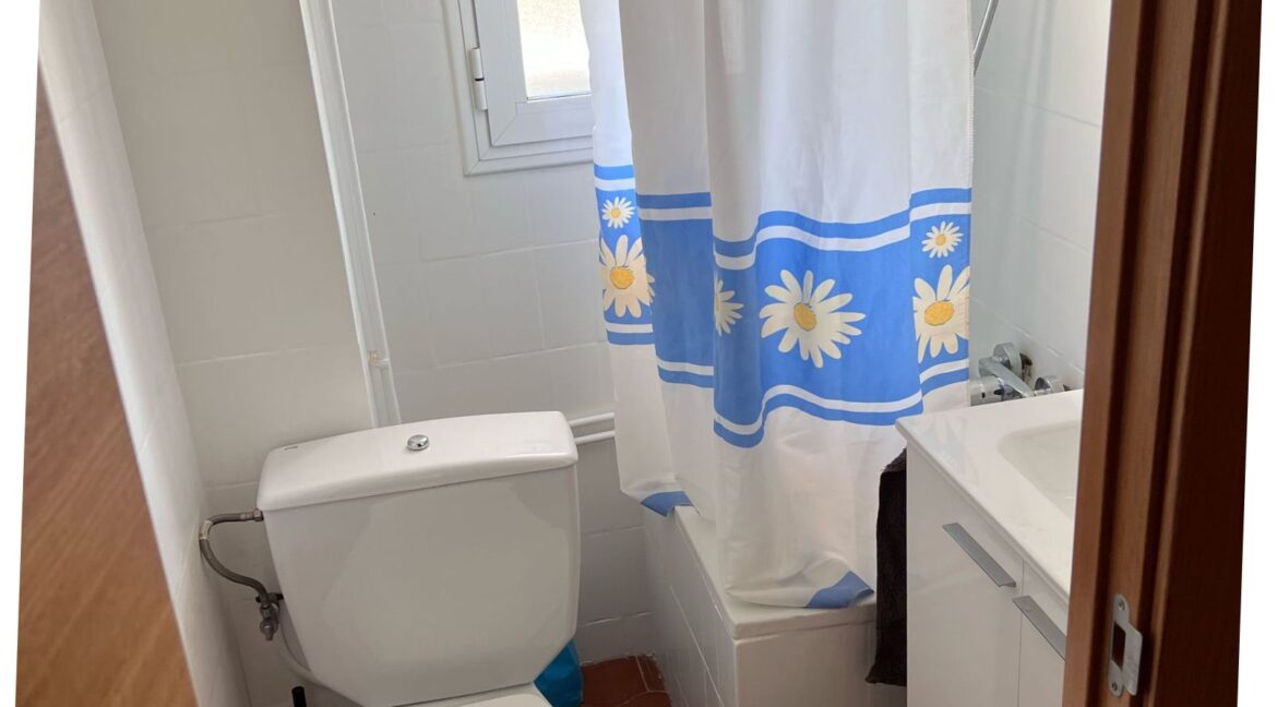 d0b1ebb4-0835-4a82-93a6-cf4873bf803f