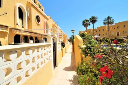 tr_h-1200,w-1600,pr-true,fo-auto (1)