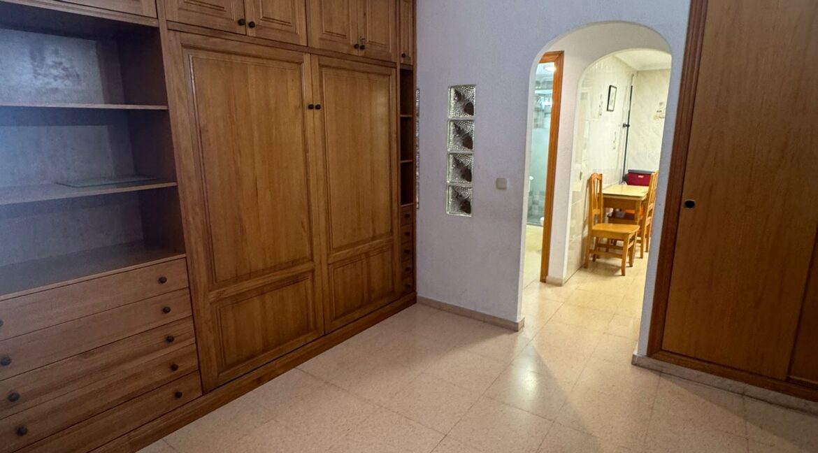 2193Estudio en venta en calle Novelda 4, Fabraque3