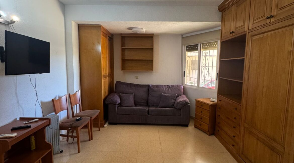 2193Estudio en venta en calle Novelda 4, Fabraque5
