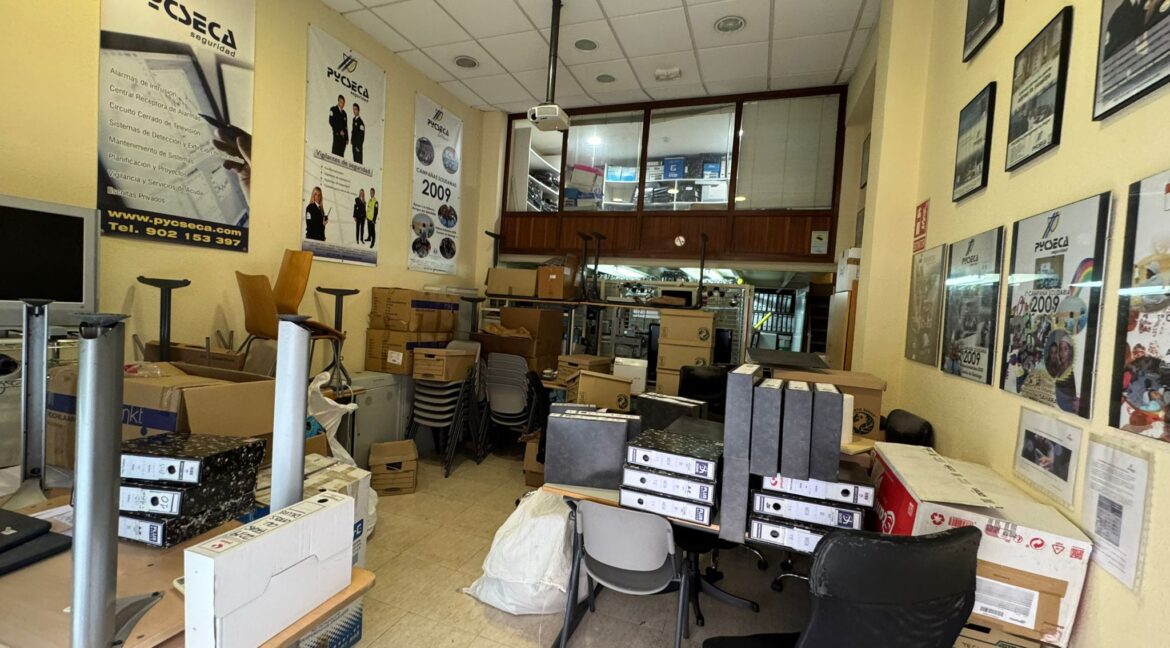 local aliacnte doble piso plaza de toros 1