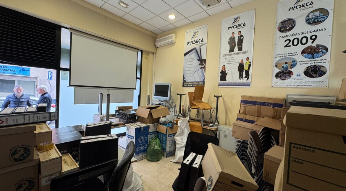 local aliacnte doble piso plaza de toros 2