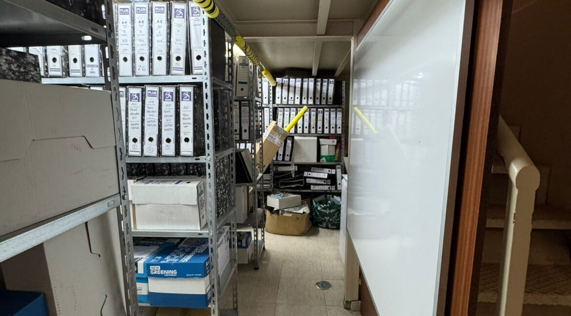 local aliacnte doble piso plaza de toros 5