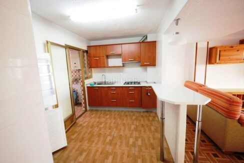 aaed6933-3f8d-44c3-b69d-2405a1e9740d